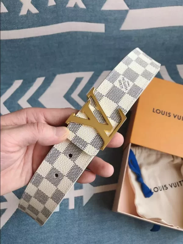 LV Initials 40mm Reversible Belt