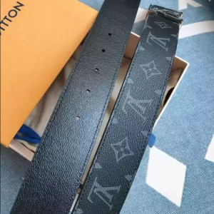 LV Initials 40mm Reversible Belt - B016