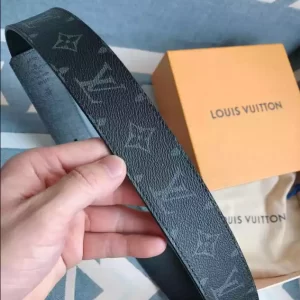 LV Initials 40mm Reversible Belt - B016