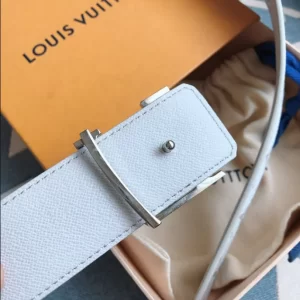 LV Initials 40mm Reversible Belt - B031