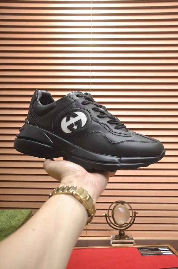 GC Interlocking G Rhyton Sneaker – RGS22