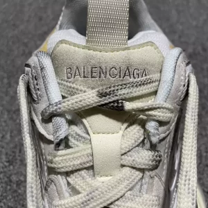 Balenciaga Cargo Sneaker - RBS18
