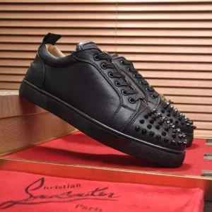 Christian Louboutin Louis Junior Spikes Sneaker – CRS01