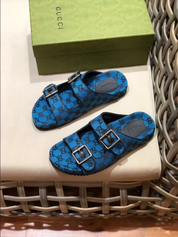 Men's Slide Sandal With Straps