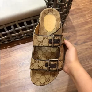 Men's Slide Sandal With Straps