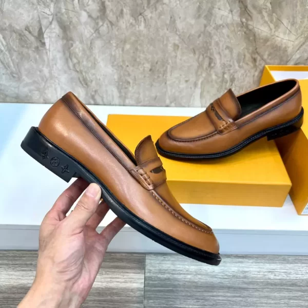 LV Flex Loafer - RL58