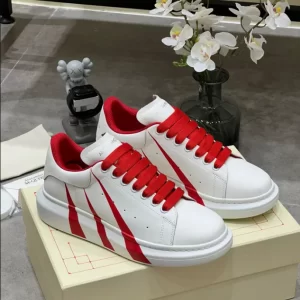 Alexander McQueen Oversized Sneaker - RAS43