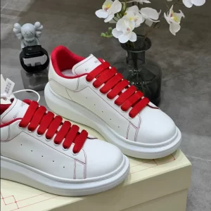 Alexander McQueen Oversized Sneaker - RAS47