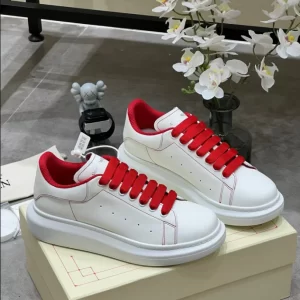 Alexander McQueen Oversized Sneaker - RAS47