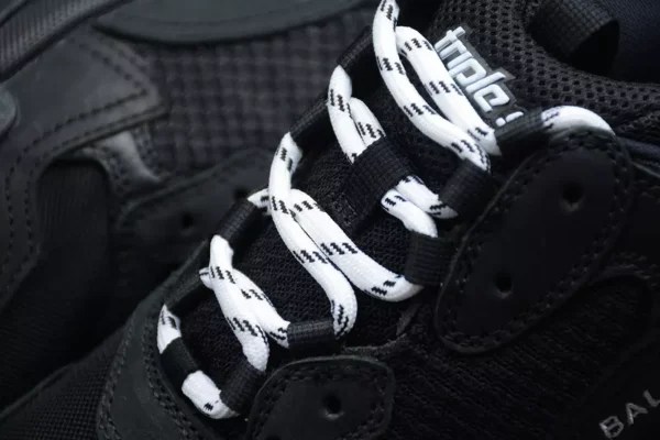 Balenciaga Triple S 1.0 Full Black Sneakers - RBS39