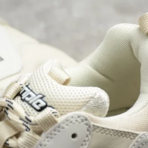 Balenciaga Triple S Clear Sole Low-Top Sneakers in White - RBS41
