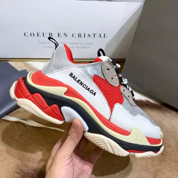 Balenciaga Triple S Sneaker - RBS52