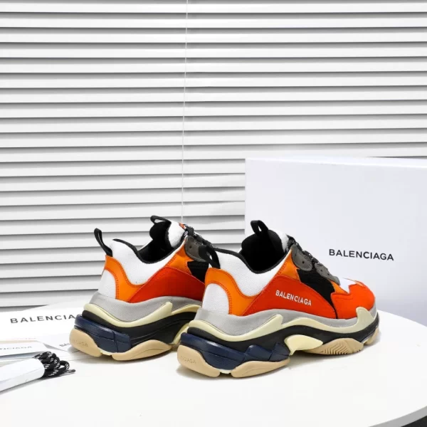 Balenciaga Triple S Sneaker - RBS59