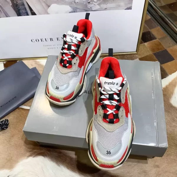 Balenciaga Triple S Sneaker - RBS52