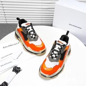 Balenciaga Triple S Sneaker - RBS59