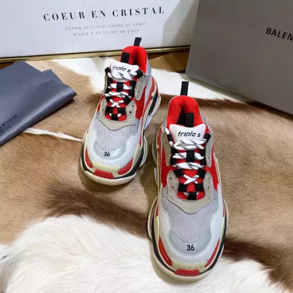 Balenciaga Triple S Sneaker - RBS52