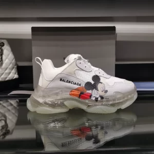 Balenciaga Triple S Sneaker - RBS63