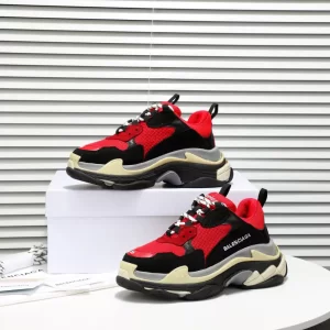 Balenciaga Triple S Sneaker - RBS33