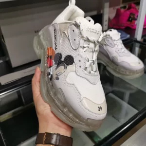 Balenciaga Triple S Sneaker - RBS63