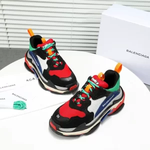 Balenciaga Triple S Sneaker - RBS48