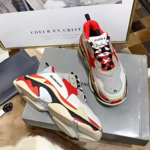 Balenciaga Triple S Sneaker - RBS52