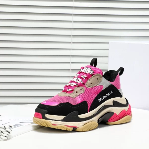 Balenciaga Triple S Sneaker - RBS54