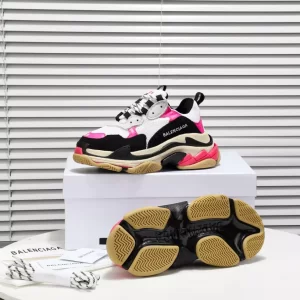 Balenciaga Triple S Sneaker - RBS55