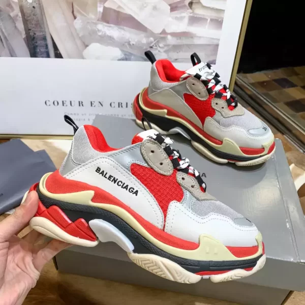 Balenciaga Triple S Sneaker - RBS52