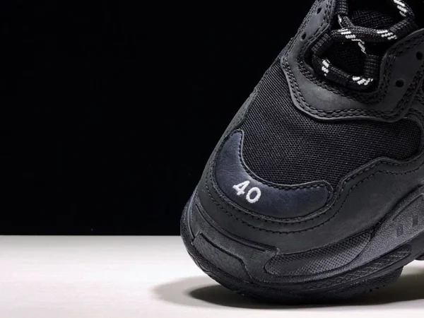 Balenciaga Triple S Sneaker In Black - RBS43