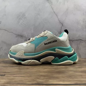 Balenciaga Triple S Sneakers - RBS38