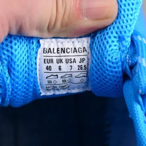Balenciaga x Adidas Triple S Low-Top Sneakers in Blue - RBS37