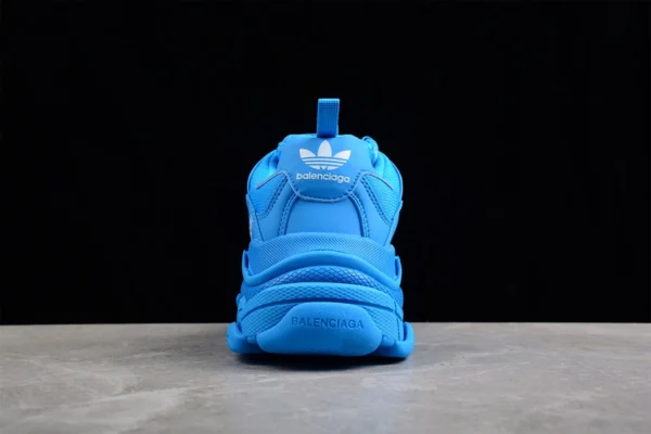 Balenciaga x Adidas Triple S Low-Top Sneakers in Blue - RBS37