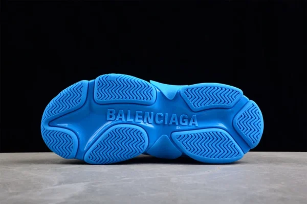 Balenciaga x Adidas Triple S Low-Top Sneakers in Blue - RBS37