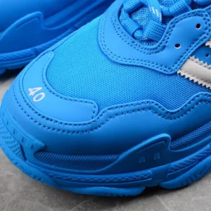 Balenciaga x Adidas Triple S Low-Top Sneakers in Blue - RBS37