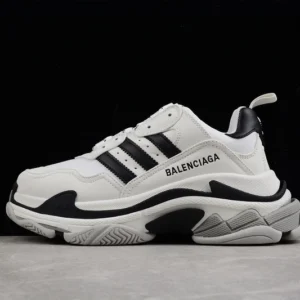 Balenciaga x Adidas x Triple S Sneakers in White - RBS36