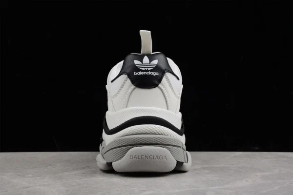Balenciaga x Adidas x Triple S Sneakers in White - RBS36