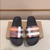 Burberry Check Slides - SB16