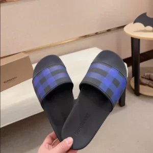 Burberry Check Slides - SB12