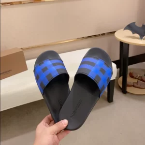 Burberry Check Slides - SB03