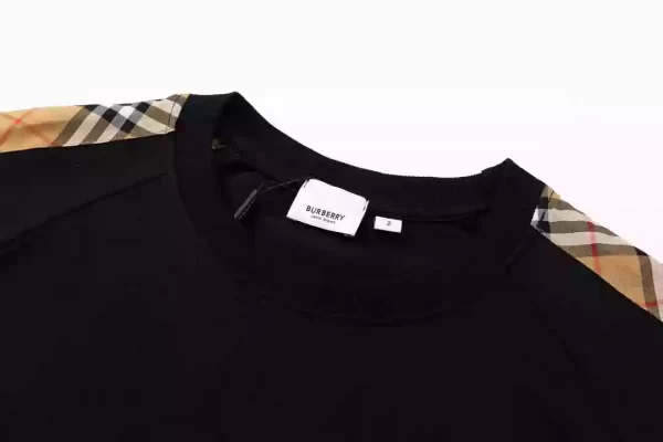 Burberry Cotton T-shirt - BRT20