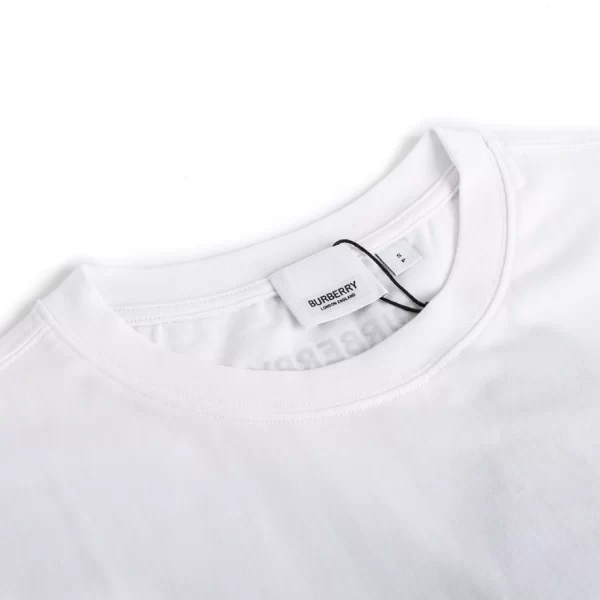 Burberry Cotton T-shirt - BRT25