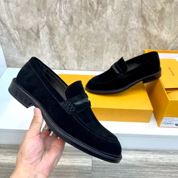 LV Flex Loafer - RL55