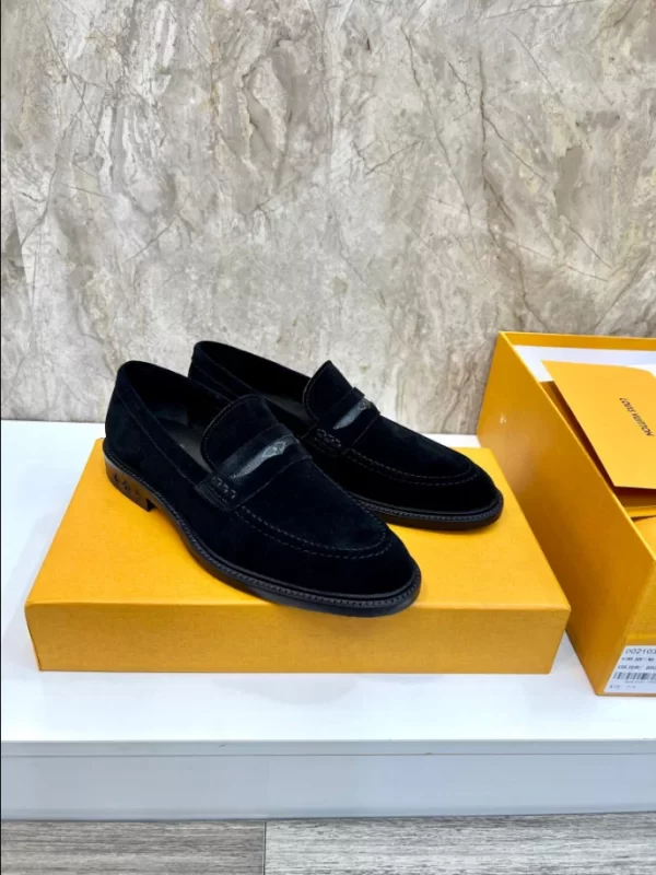 LV Flex Loafer - RL55