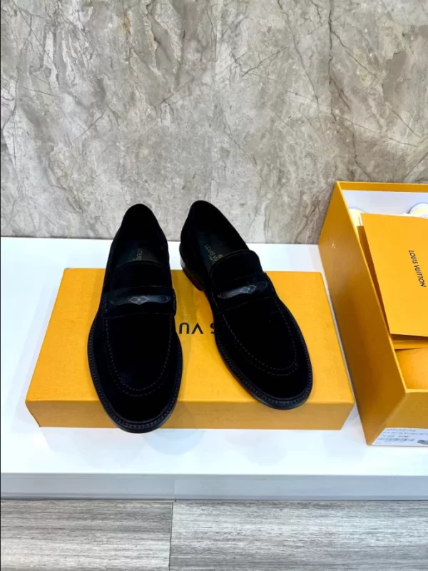 LV Flex Loafer - RL55