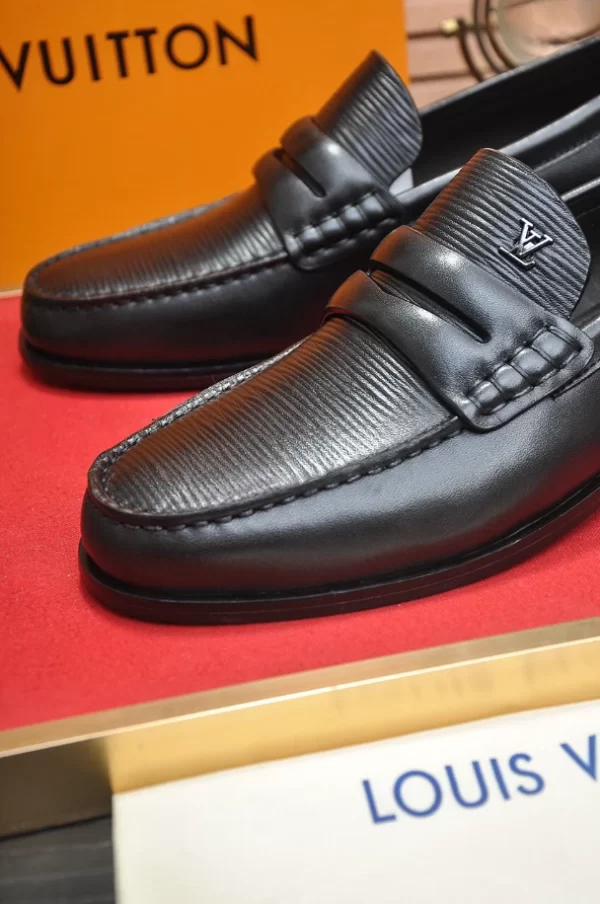 LV Louis Loafer - RL50