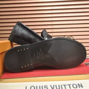 LV Major Loafer - RL64