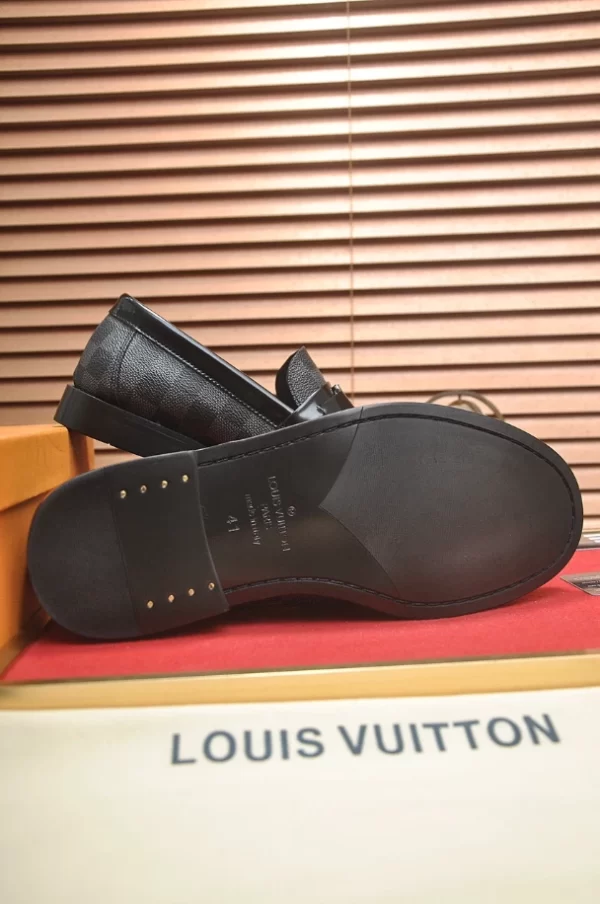 LV Major Loafer - RL64