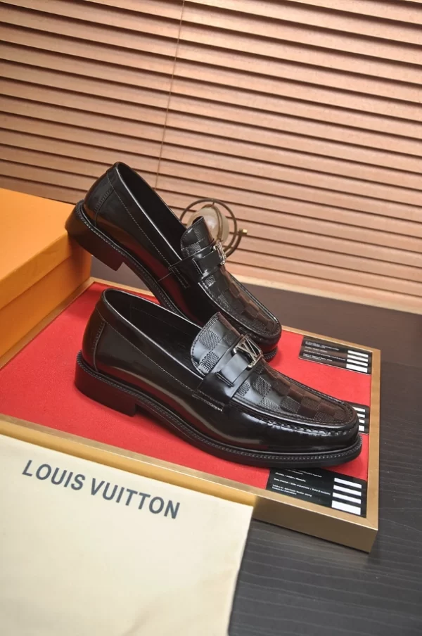 LV Major Loafer - RL63