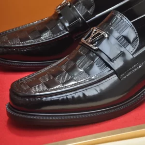 LV Major Loafer - RL63