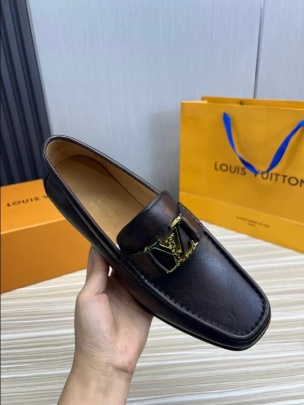 LV Montaigne Loafer - RL76